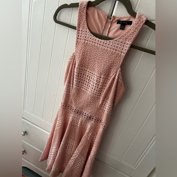 EUC City Studio Blush Lace Sleeveless Dress w/Asymmetrical Neckline, Lined - Picture 14 of 14